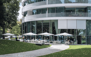 1,111m² Business To Let in Barbeque A H