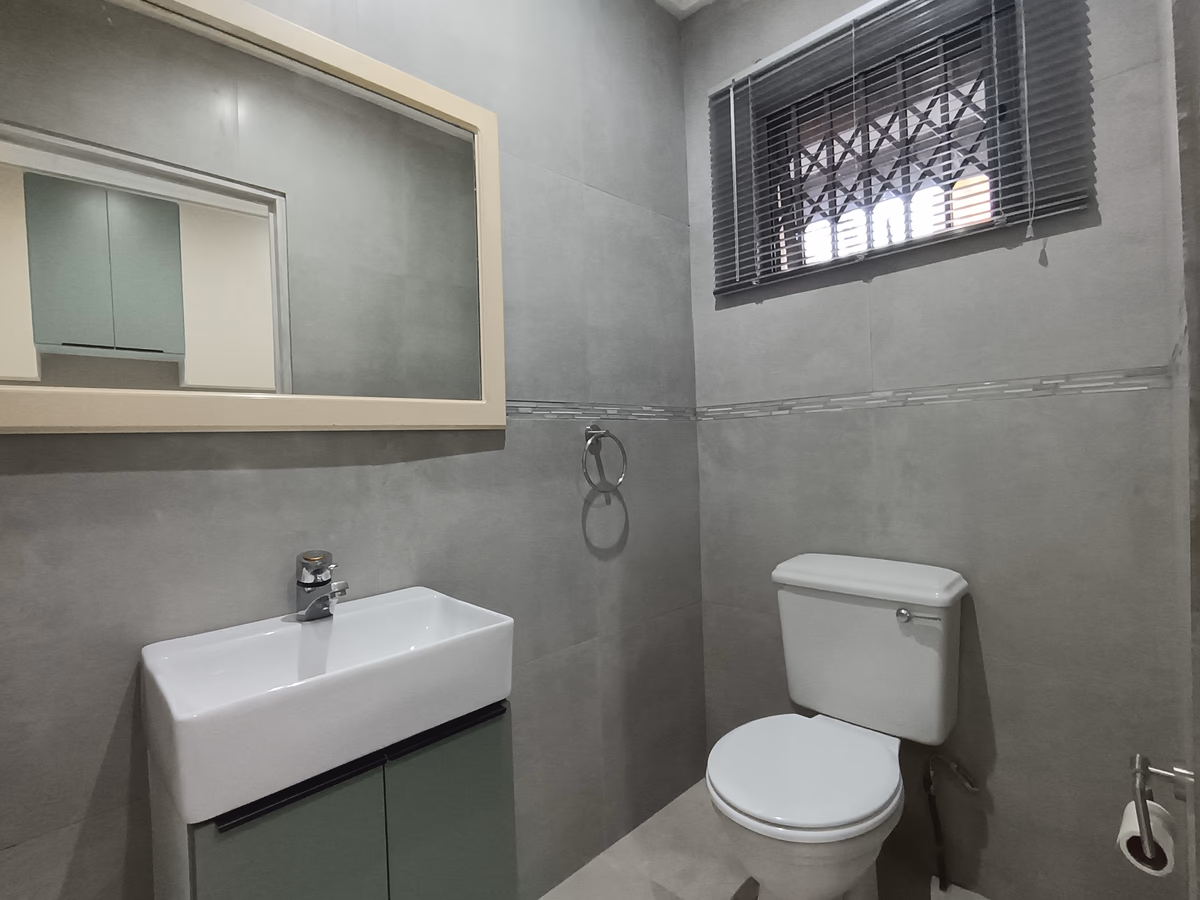 Smallholding For Sale in Parlock