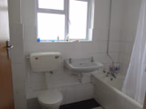 3 Bedroom Flat To Let in Mangweni