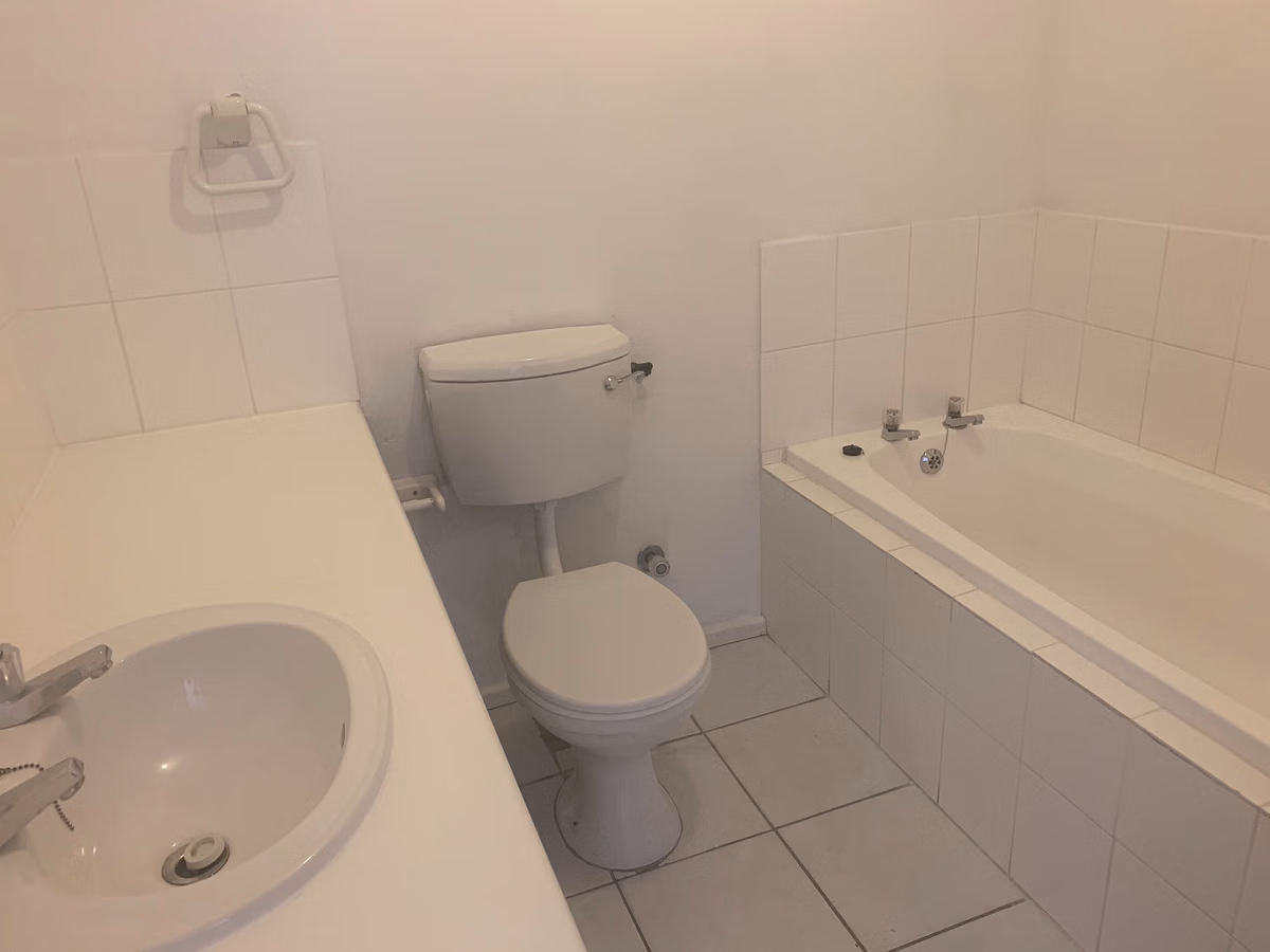 2 Bedroom House For Sale in Mangweni