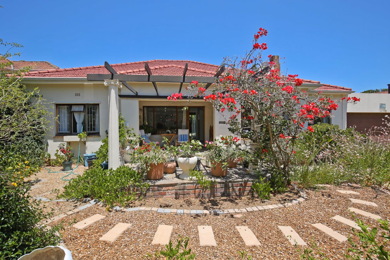 3 Bedroom House For Sale in Mangweni