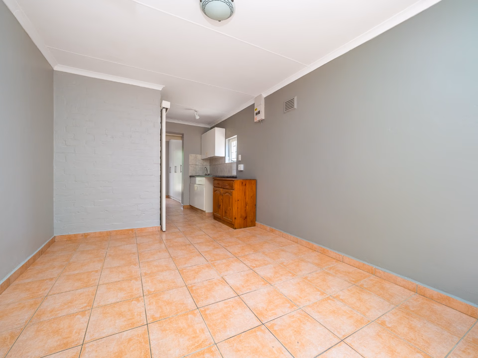 4 Bedroom House For Sale in Mangweni