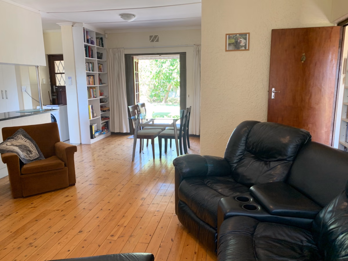 3 Bedroom House For Sale in Mangweni