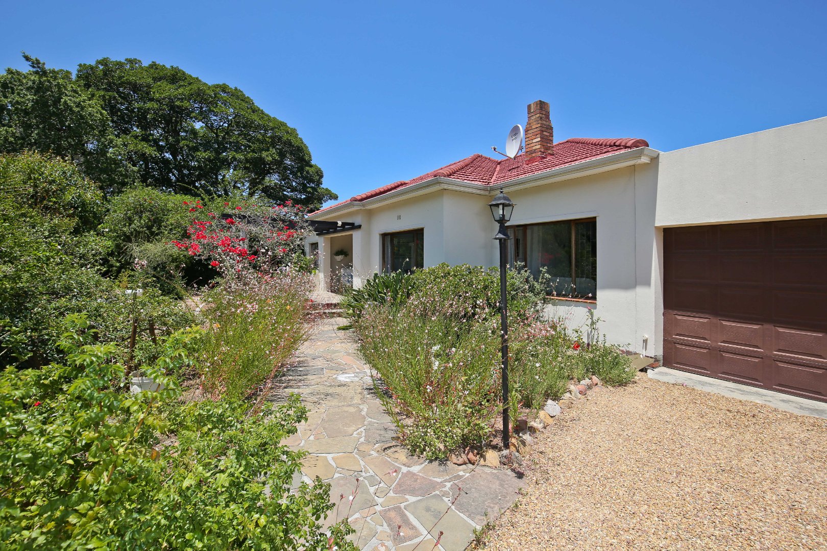 3 Bedroom House For Sale in Mangweni