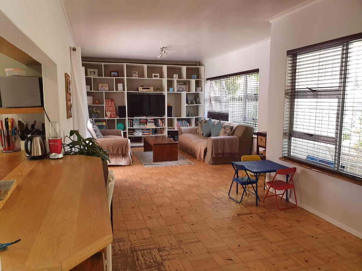 3 Bedroom House For Sale in Mangweni