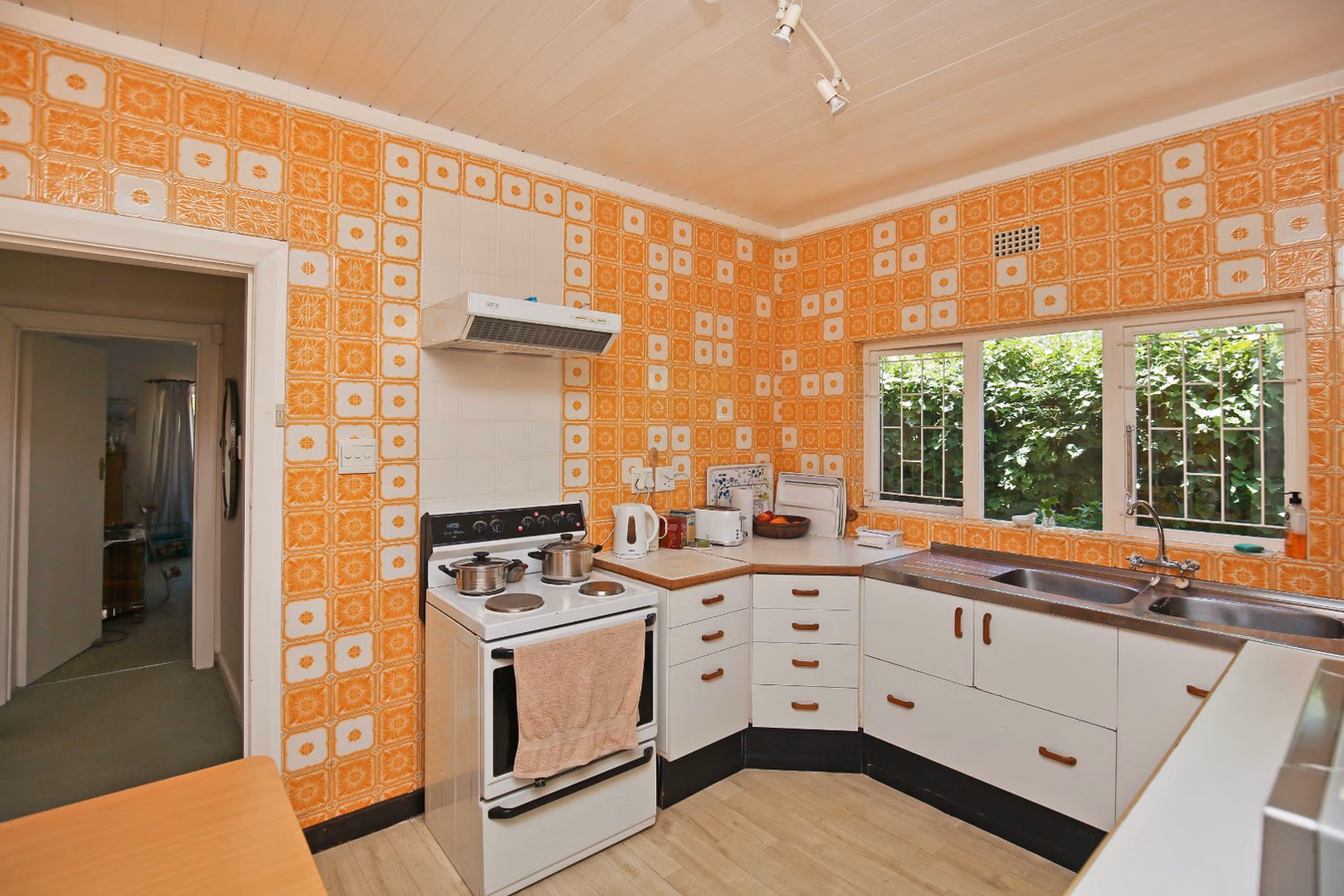 3 Bedroom House For Sale in Mangweni
