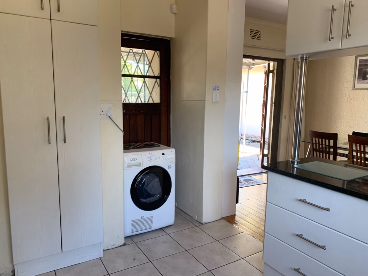 3 Bedroom House For Sale in Mangweni