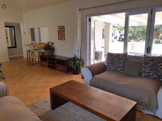 3 Bedroom House For Sale in Mangweni