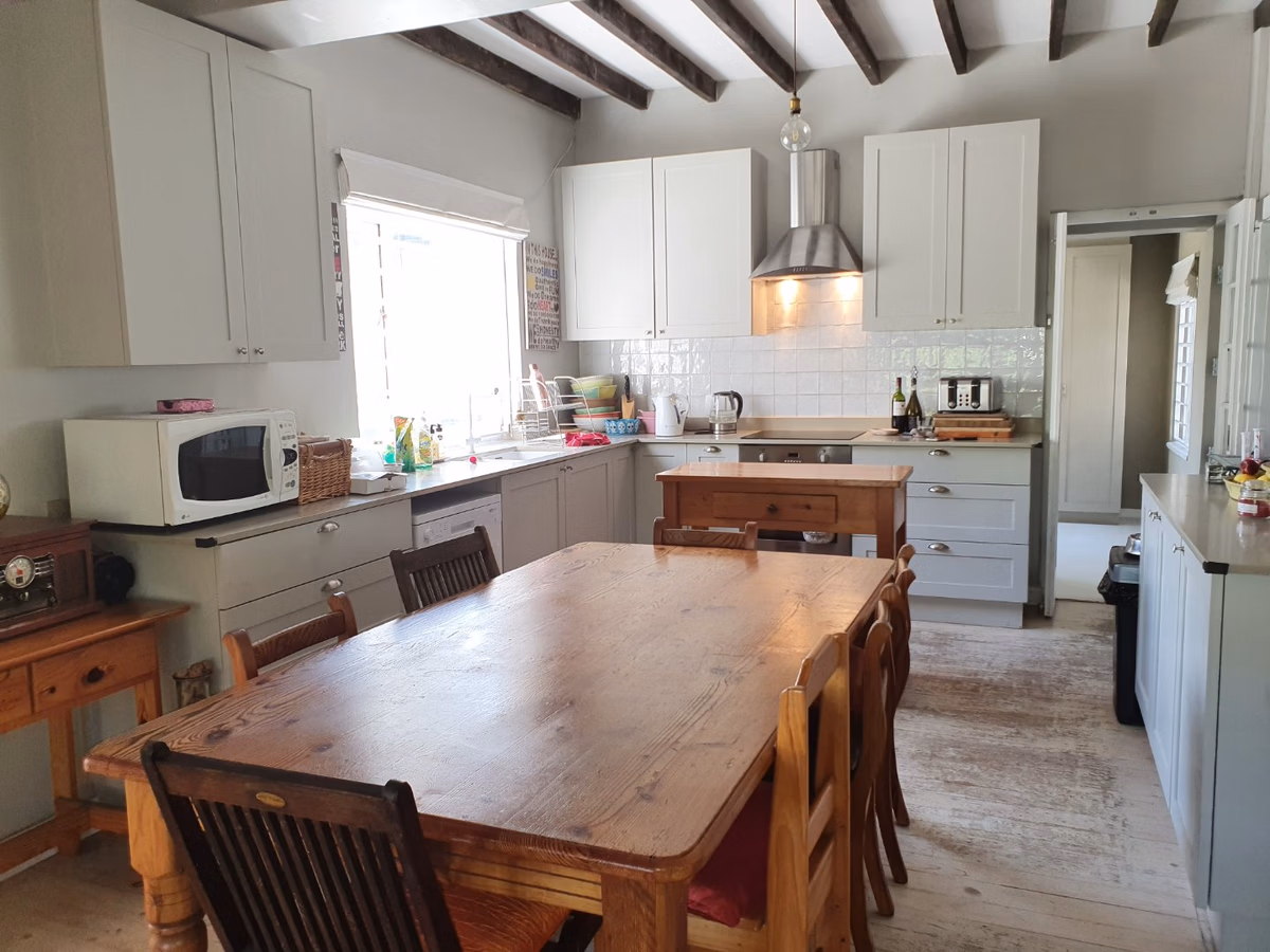4 Bedroom House For Sale in Mangweni
