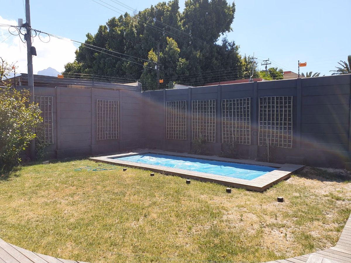 4 Bedroom House For Sale in Mangweni