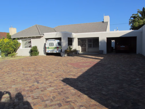 4 Bedroom House To Let in Mangweni