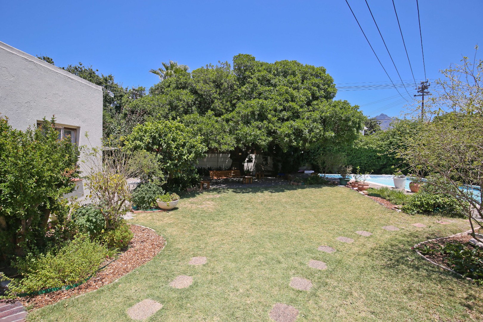 3 Bedroom House For Sale in Mangweni