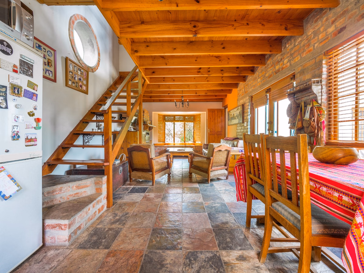 4 Bedroom House For Sale in Mangweni