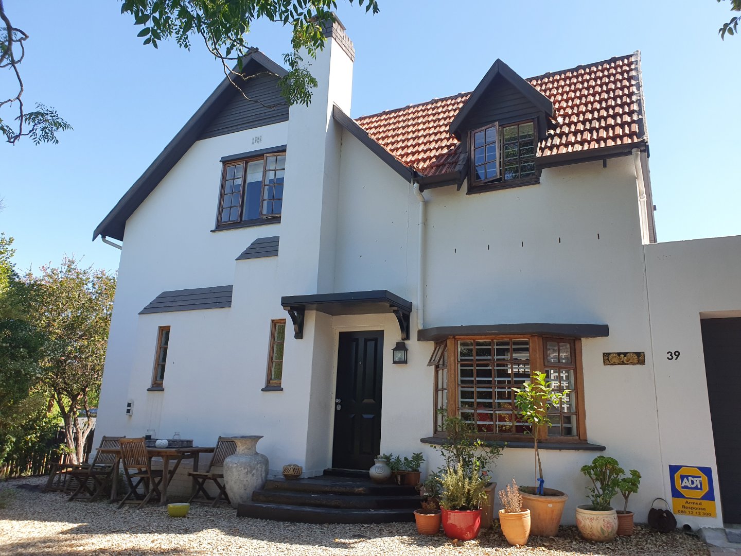 4 Bedroom House For Sale in Mangweni