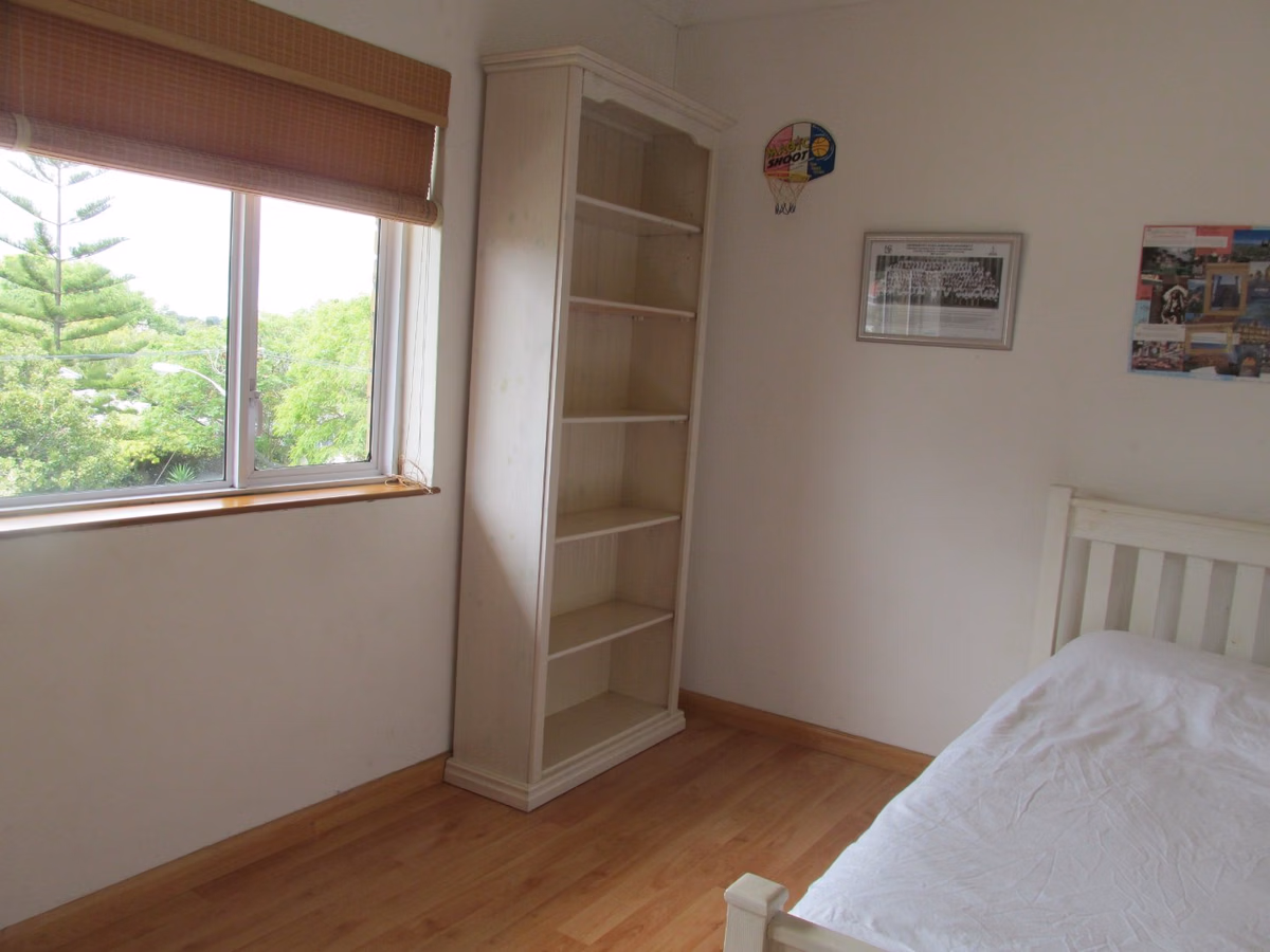 3 Bedroom Flat To Let in Mangweni