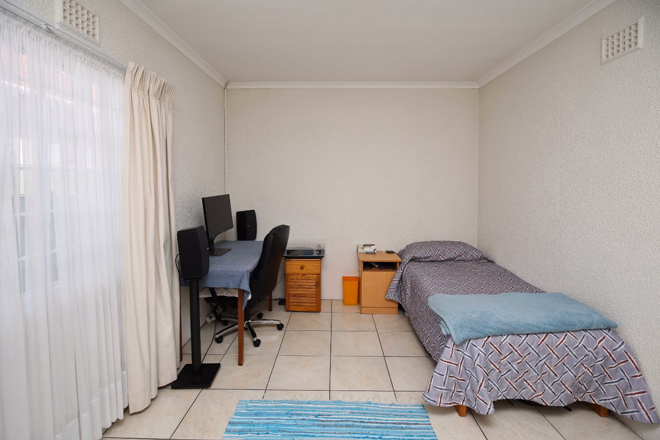 5 Bedroom House For Sale in Mangweni