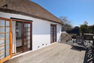 6 Bedroom House For Sale in Mangweni