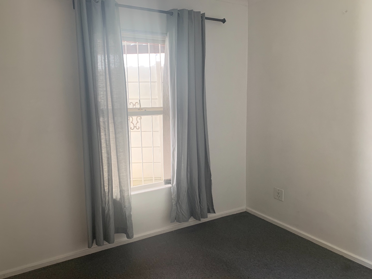 2 Bedroom House For Sale in Mangweni