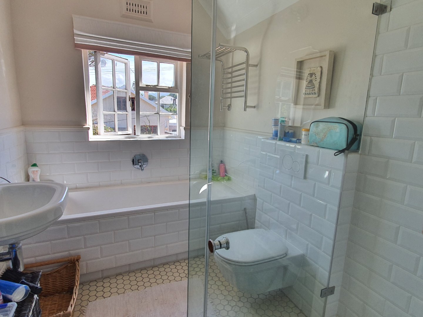 4 Bedroom House For Sale in Mangweni