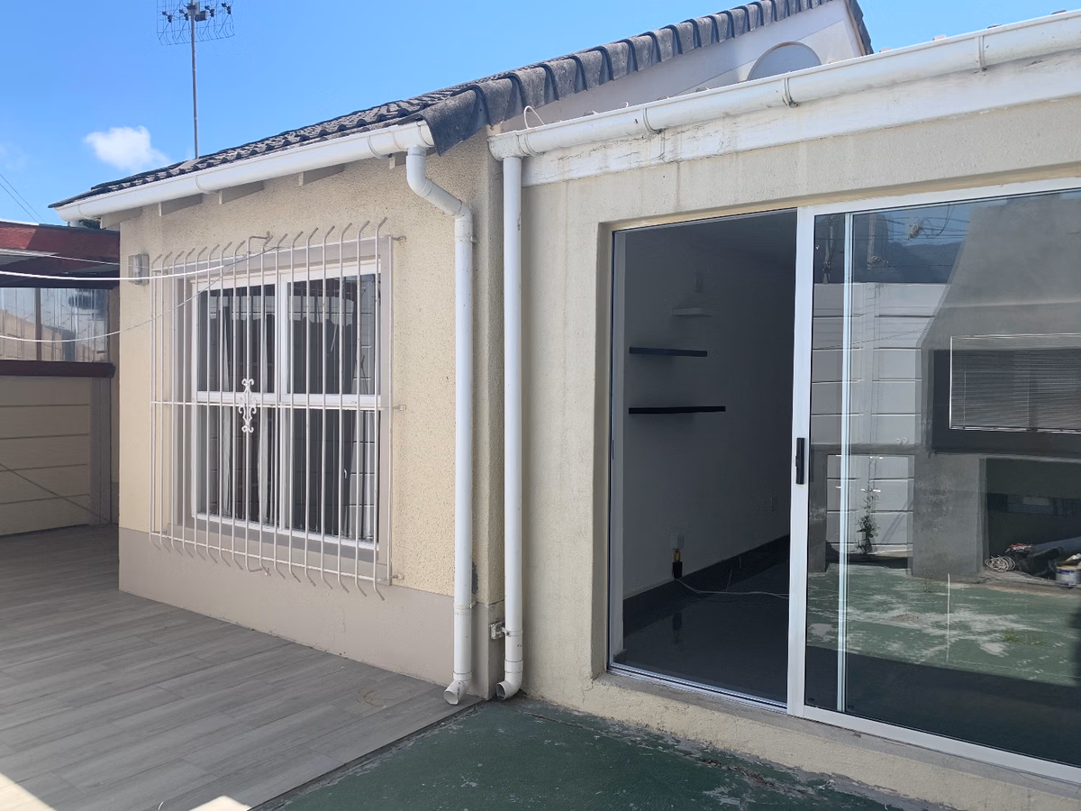 2 Bedroom House For Sale in Mangweni
