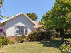 3 Bedroom House For Sale in Mangweni