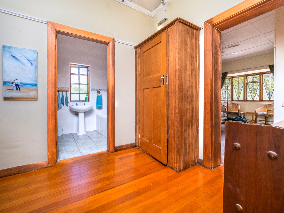 4 Bedroom House For Sale in Mangweni