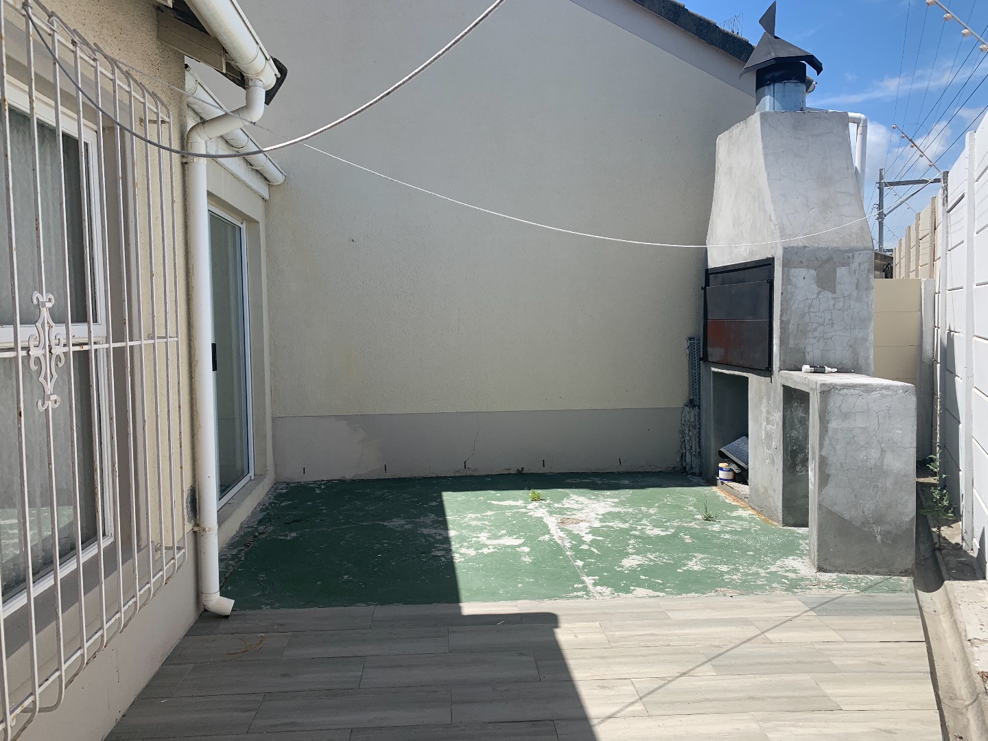 2 Bedroom House For Sale in Mangweni