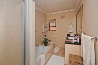 2 Bedroom House For Sale in Mangweni