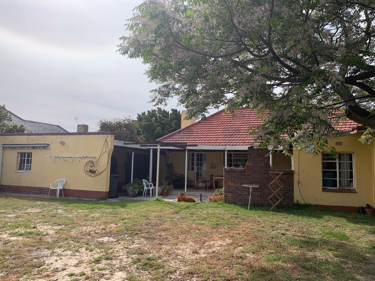 3 Bedroom House For Sale in Mangweni