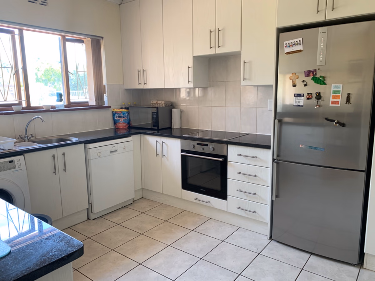 3 Bedroom House For Sale in Mangweni