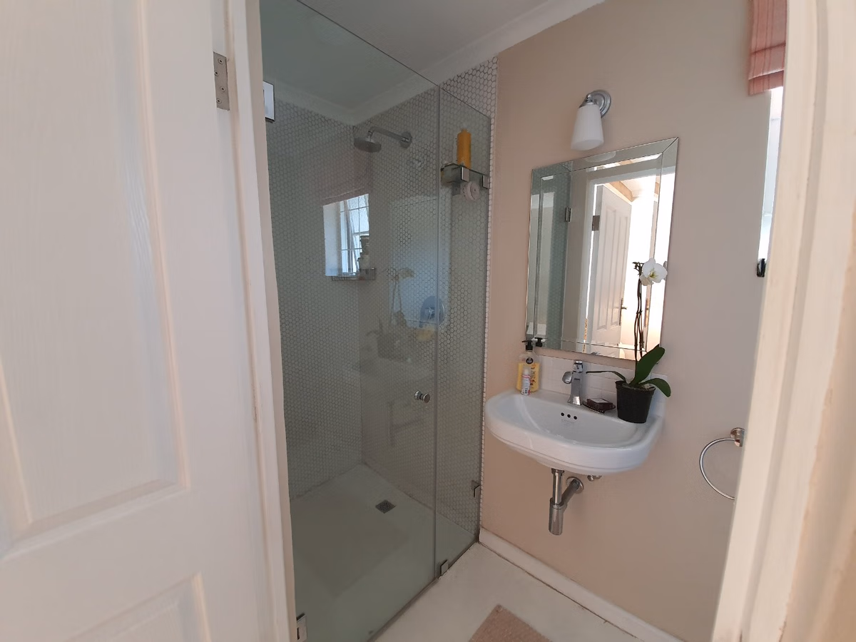 4 Bedroom House For Sale in Mangweni