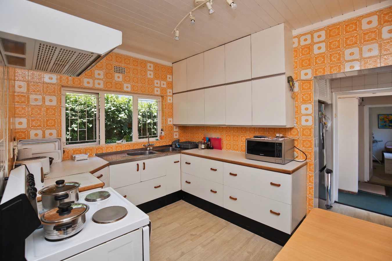 3 Bedroom House For Sale in Mangweni