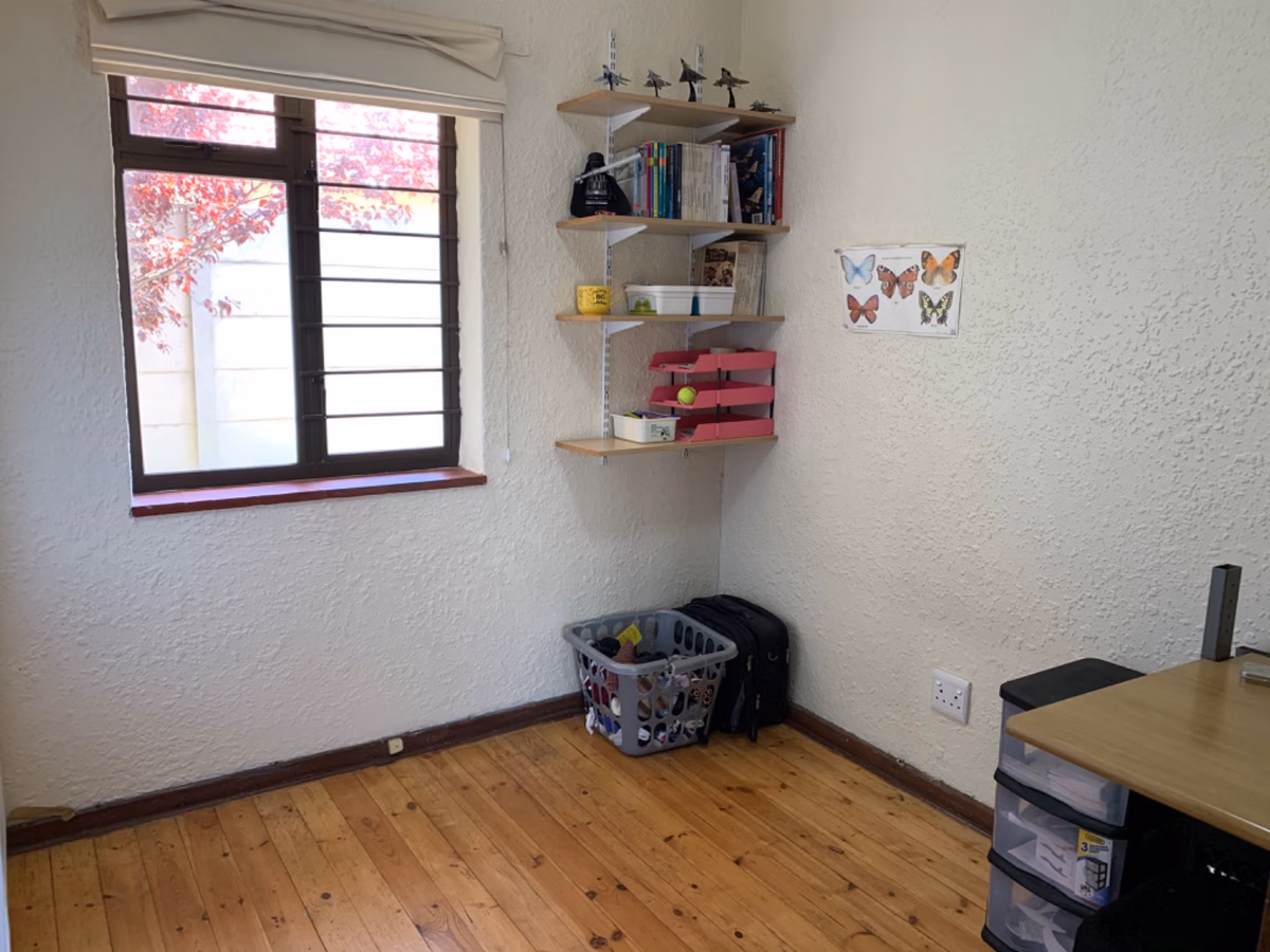 3 Bedroom House For Sale in Mangweni