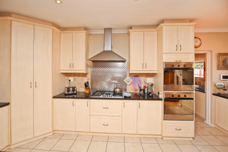 2 Bedroom House For Sale in Mangweni