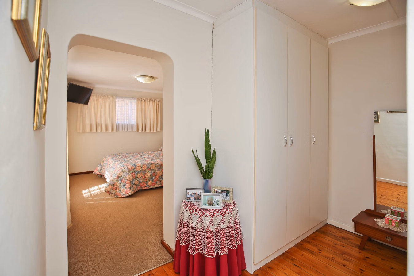 5 Bedroom House For Sale in Mangweni