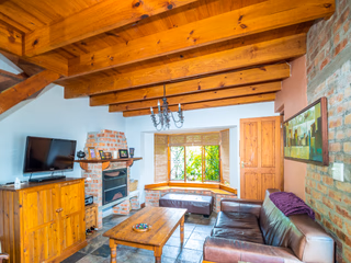 4 Bedroom House For Sale in Mangweni