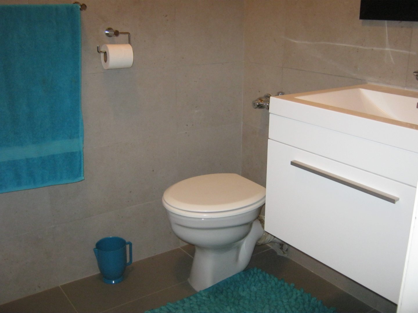 2 Bedroom Flat To Let in Mangweni
