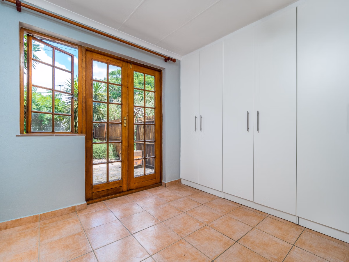 4 Bedroom House For Sale in Mangweni