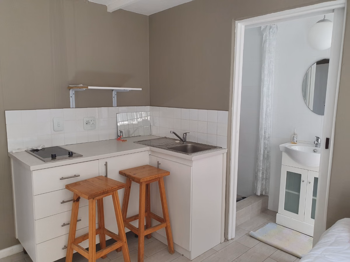 4 Bedroom House For Sale in Mangweni