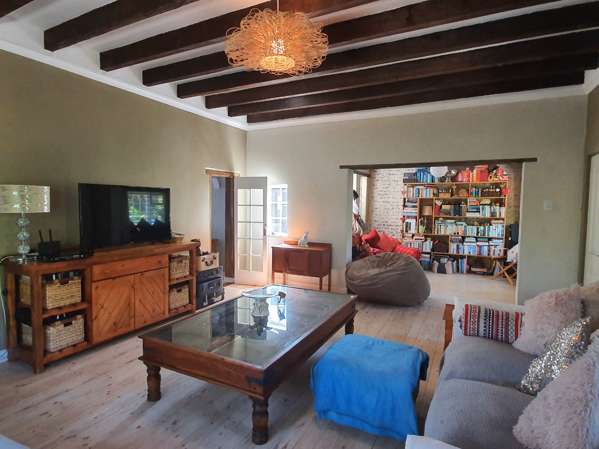4 Bedroom House For Sale in Mangweni