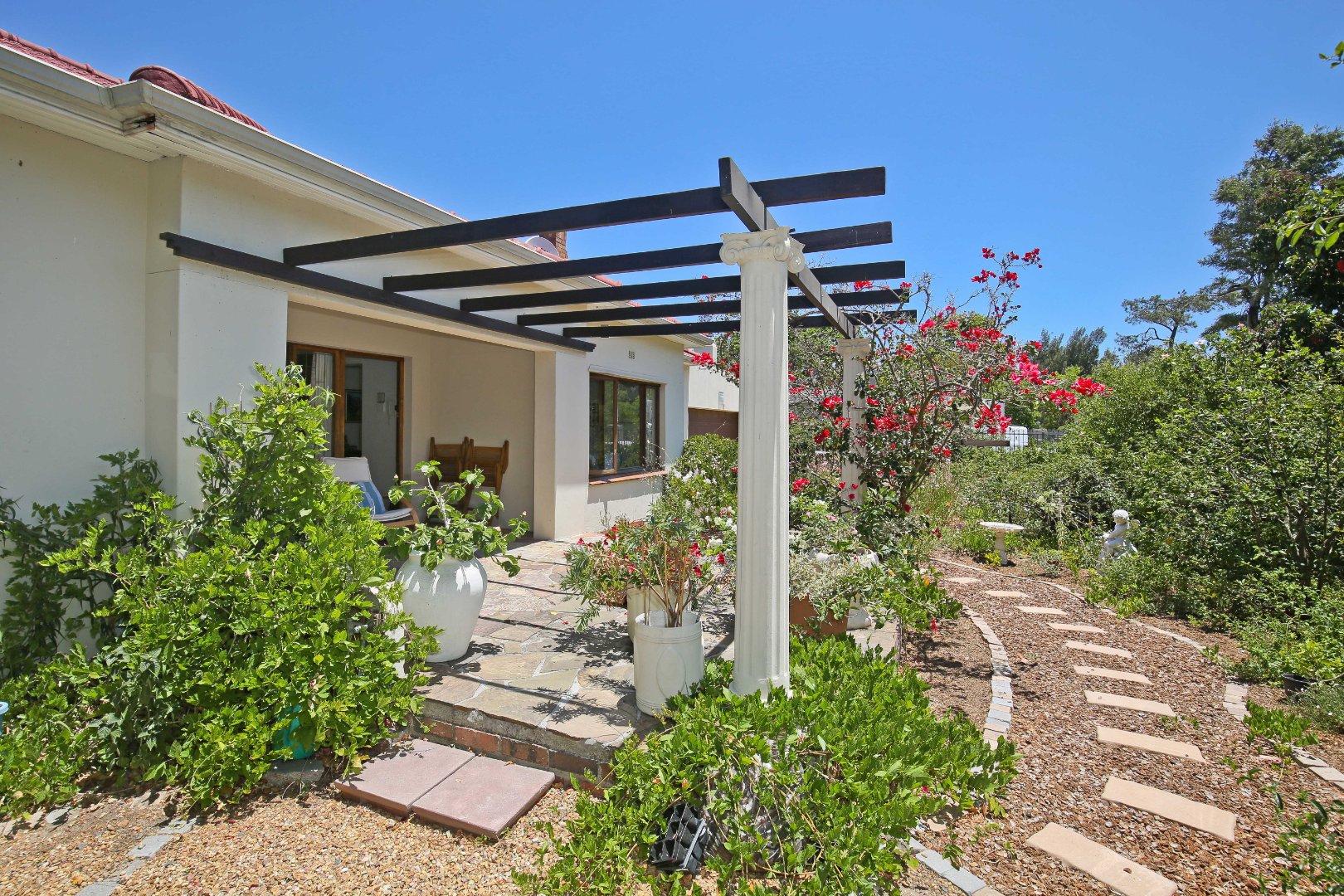 3 Bedroom House For Sale in Mangweni