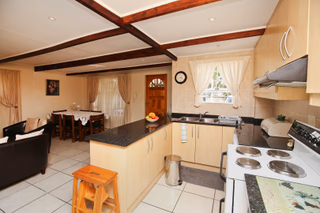 5 Bedroom House For Sale in Mangweni