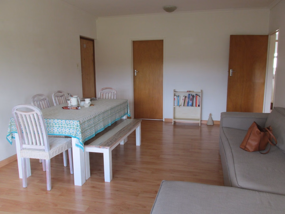 3 Bedroom Flat To Let in Mangweni