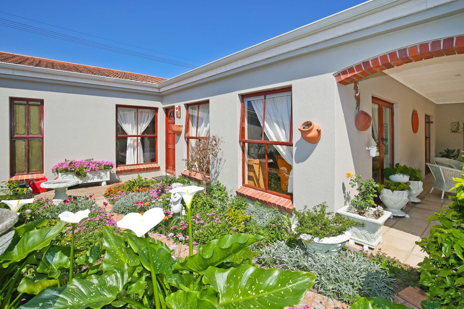2 Bedroom House For Sale in Mangweni