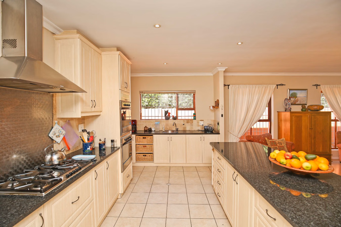 2 Bedroom House For Sale in Mangweni