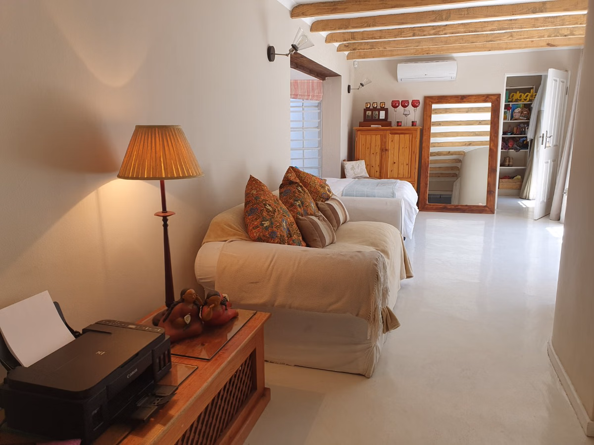 4 Bedroom House For Sale in Mangweni