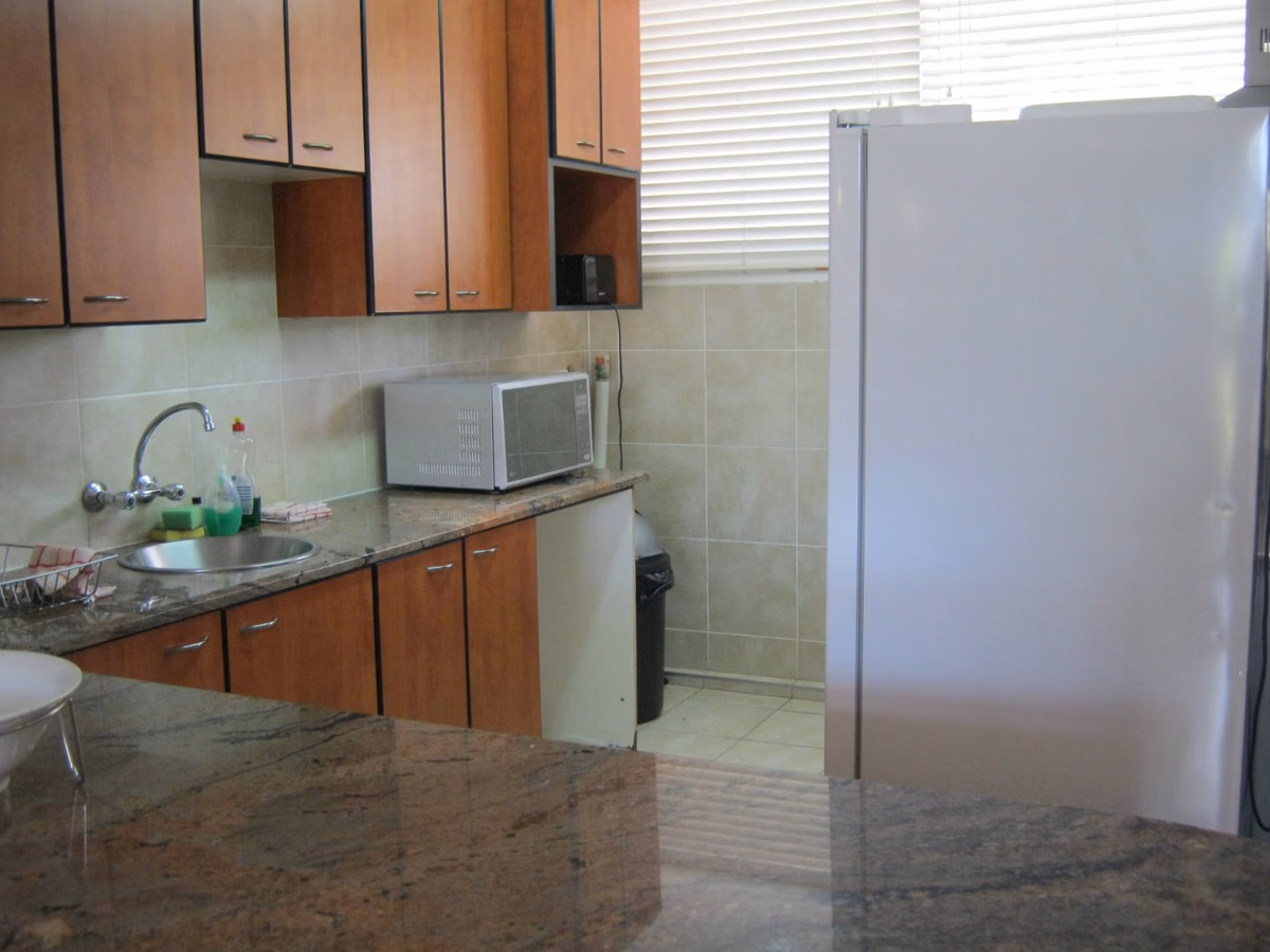2 Bedroom Flat To Let in Mangweni