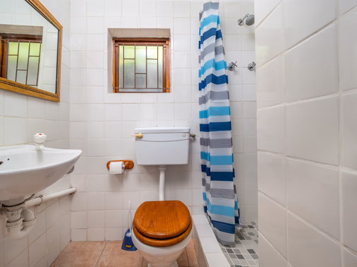 4 Bedroom House For Sale in Mangweni