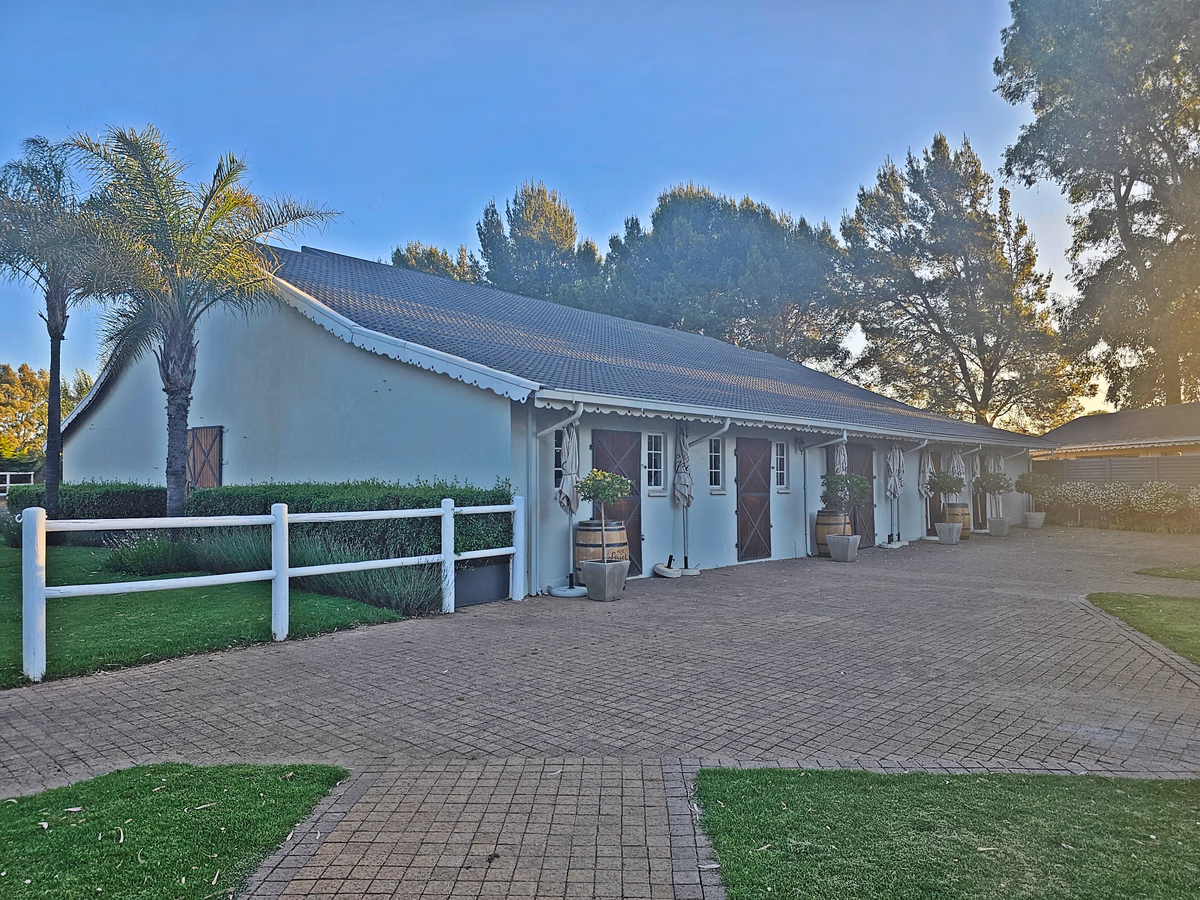 2 Bedroom Apartment For Sale in Ottery