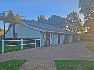 2 Bedroom Apartment For Sale in Ottery